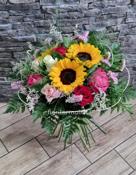 bouquet misto con girasoli